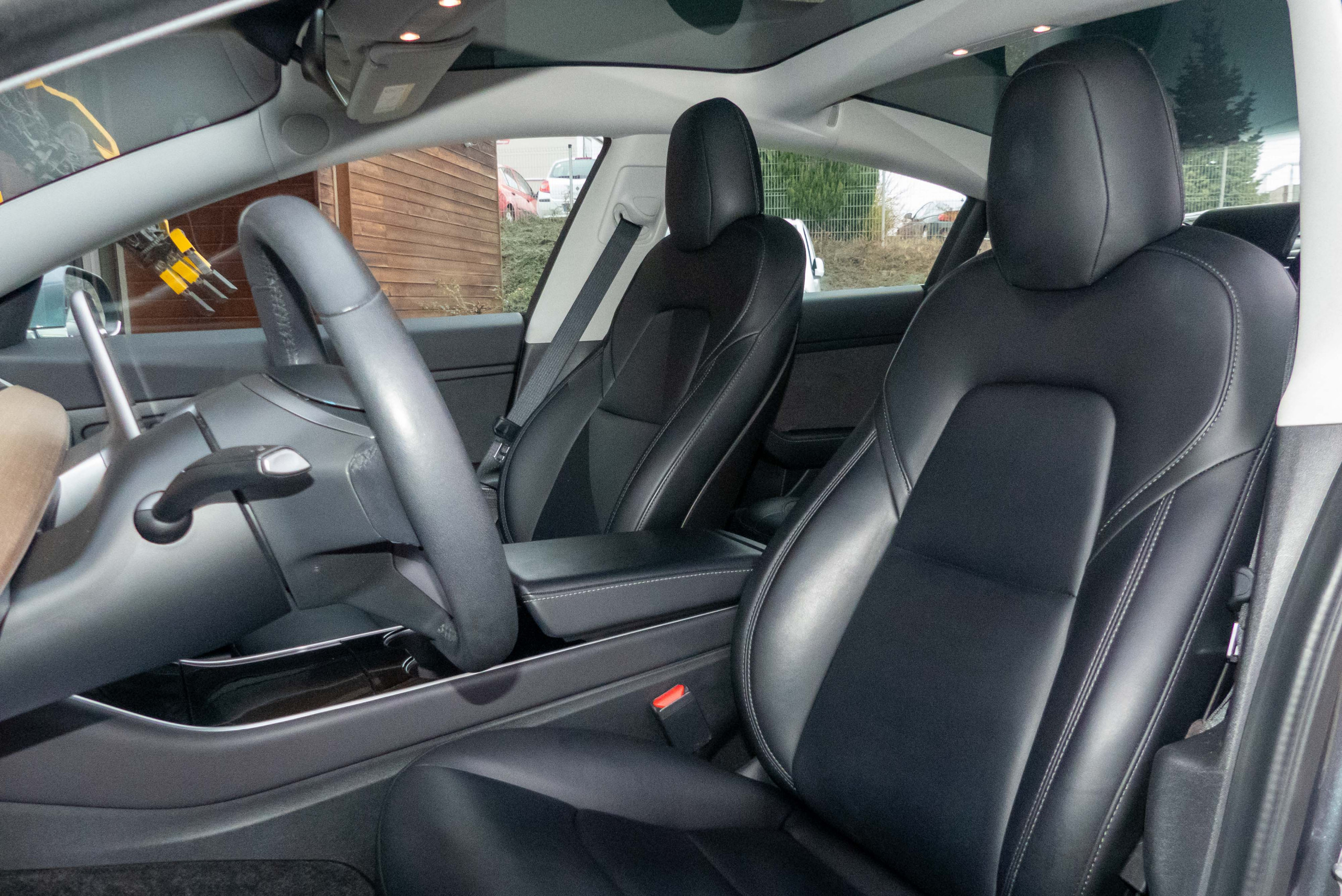 2019 Model 3 Standard RWD Plus Gris foncé