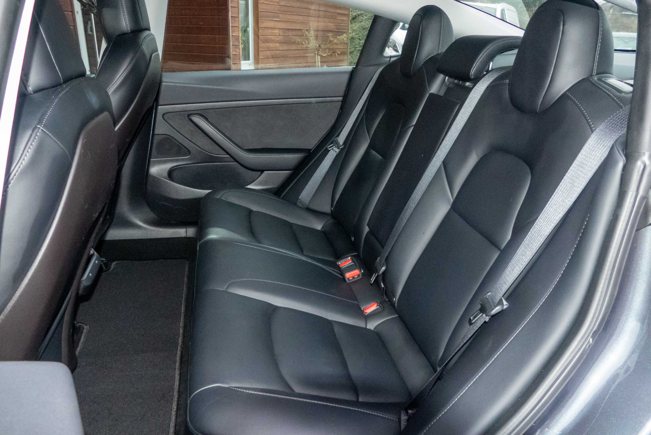 2019 Model 3 Standard RWD Plus Gris foncé