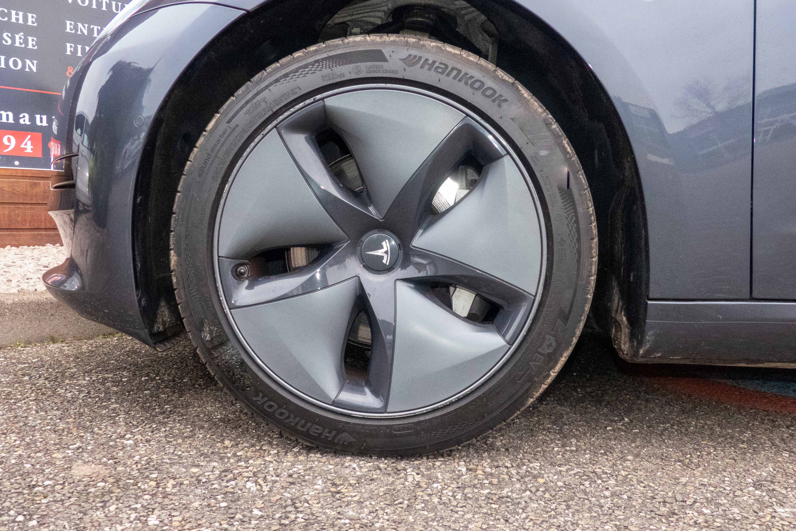 2019 Model 3 Standard RWD Plus Gris foncé