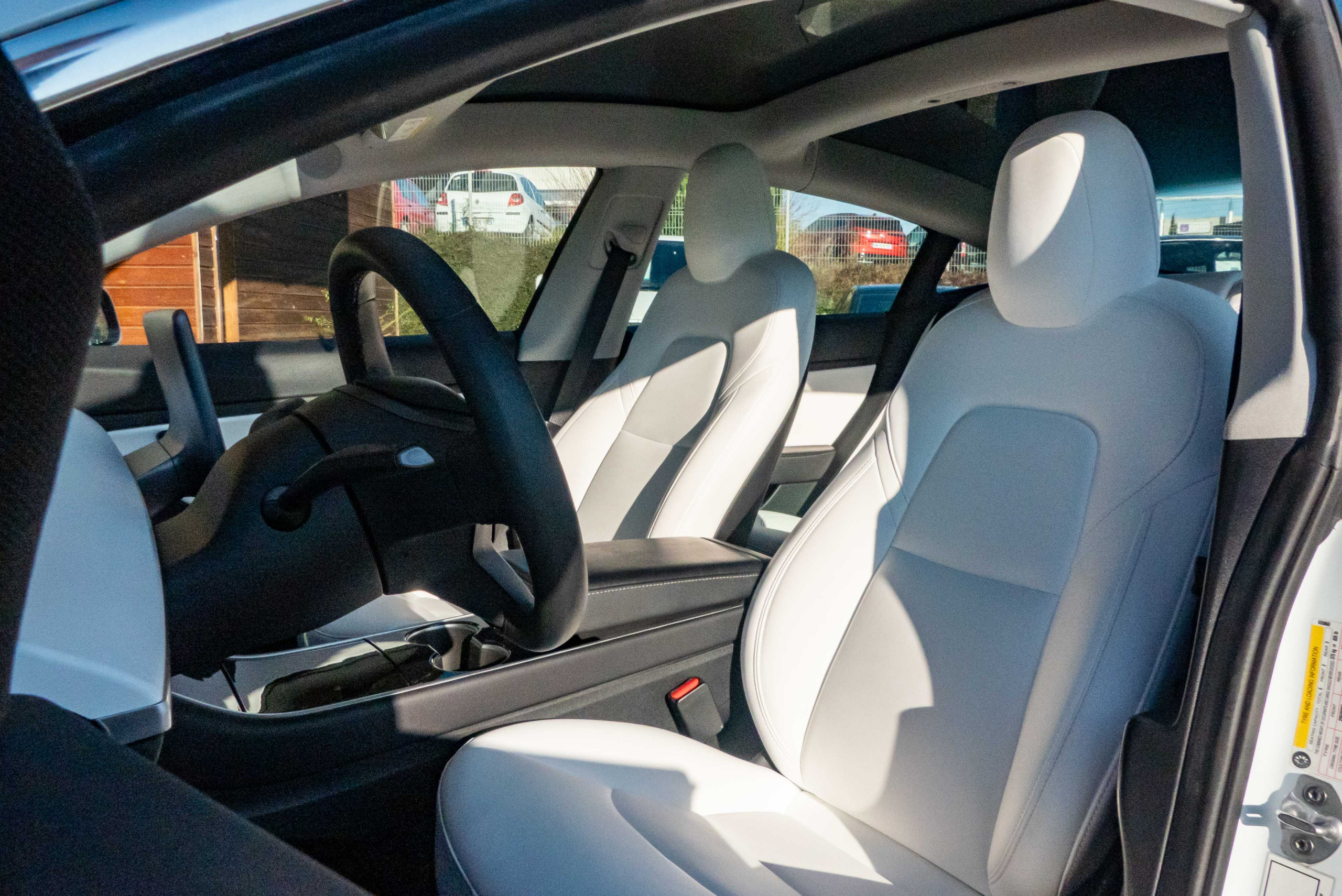 2020 Model 3 Performance with PUP AWD with Upgrade Blanc