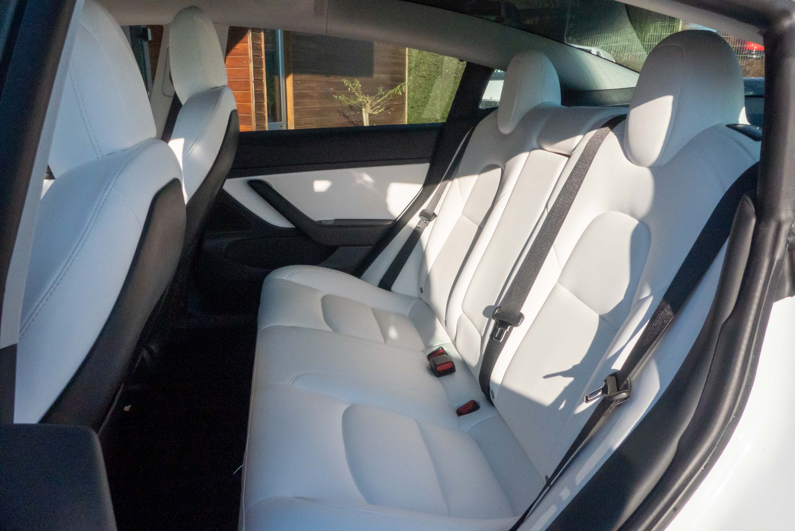 2020 Model 3 Performance with PUP AWD with Upgrade Blanc