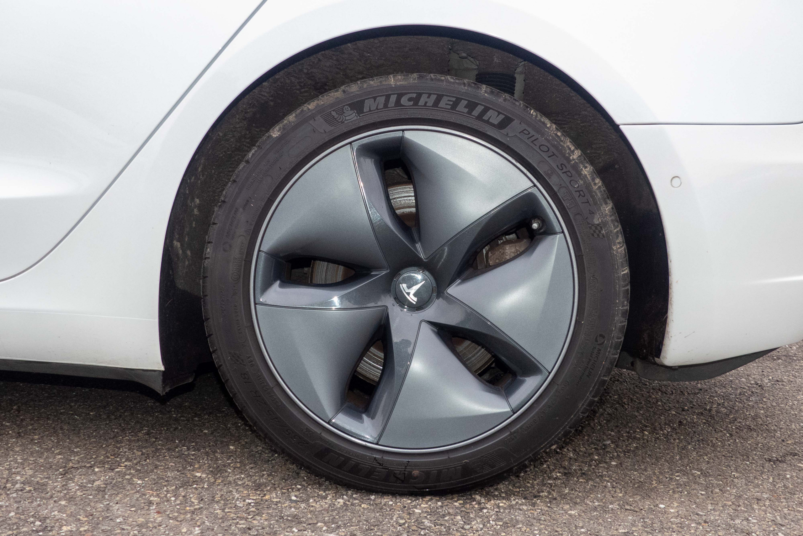 2020 Model 3 Standard RWD Plus Blanc