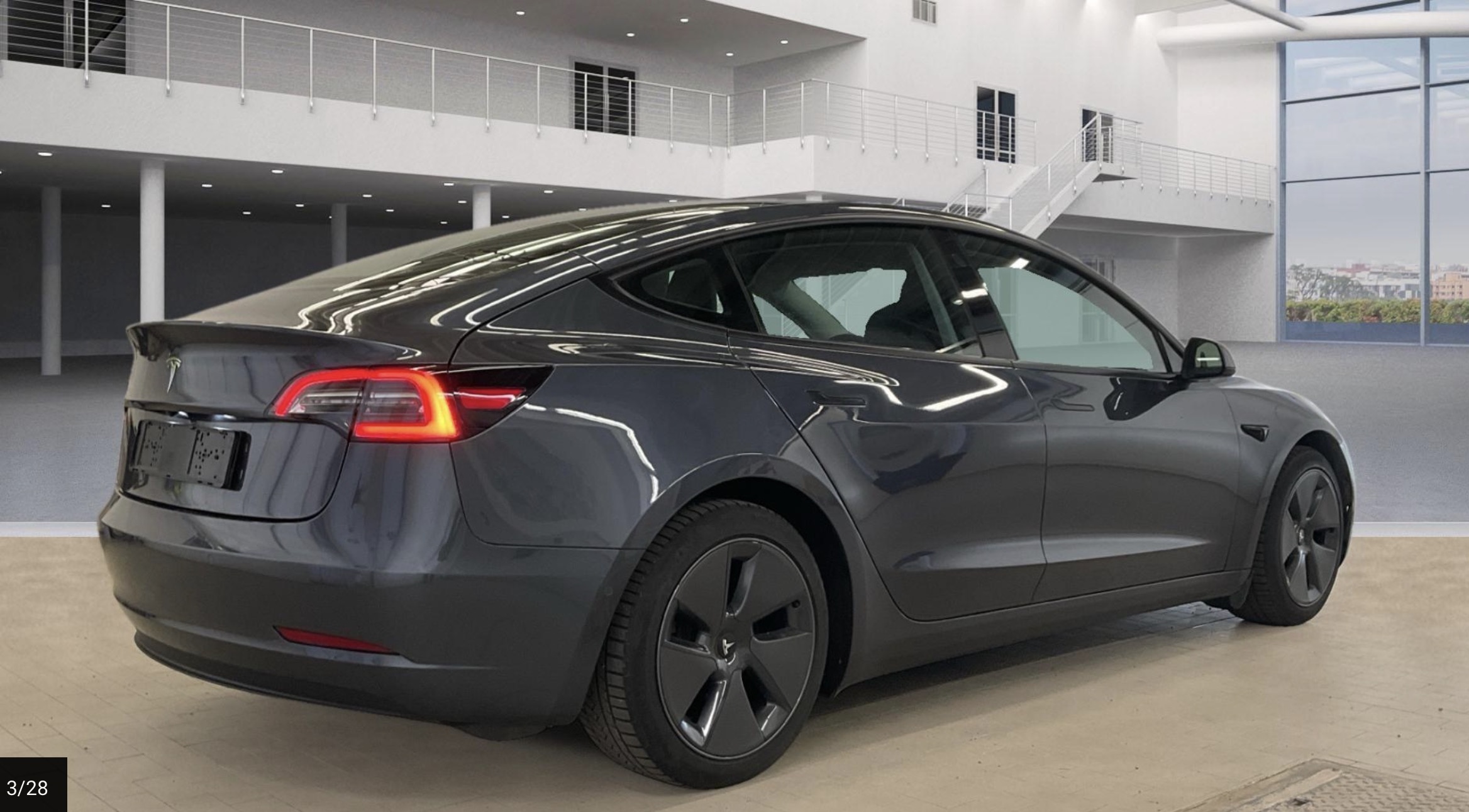 2021 Model 3 Autonomie Standard Plus RWD Gris foncé