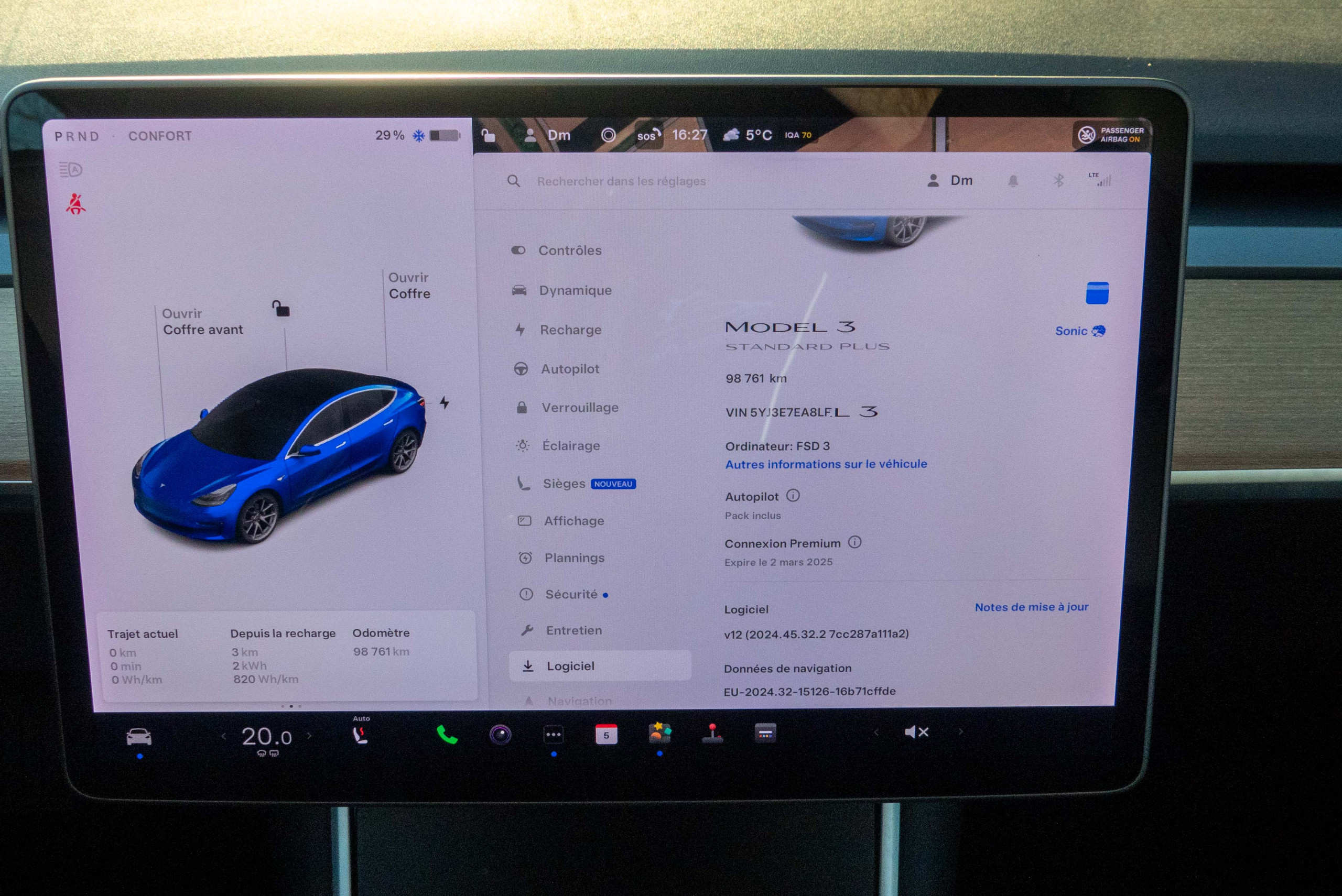 2019 Model 3 Standard RWD Plus Bleu